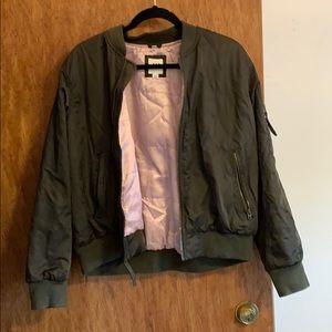 Olive bomber